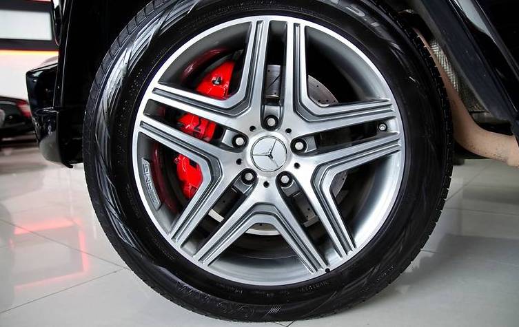 Mercedes –Benz G55 AMG 63-stile