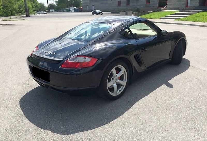 Porsche Cayman S