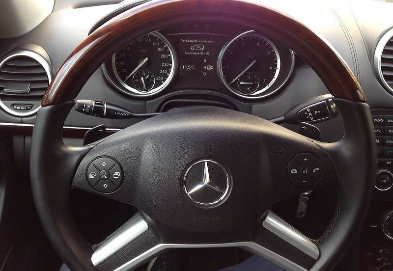 Mercedes –Benz GL 550