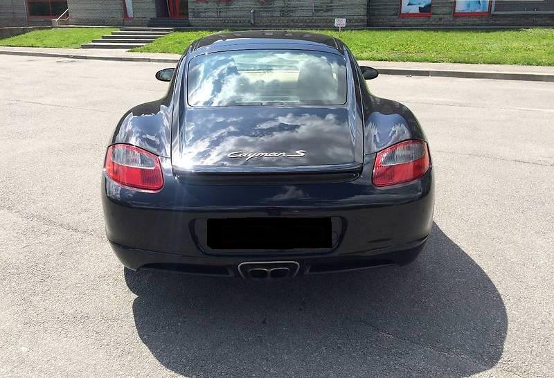 Porsche Cayman S