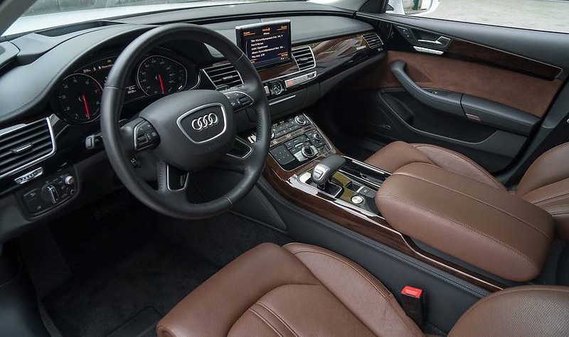 Audi A8 Quattro