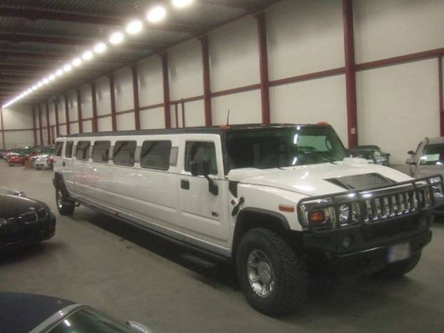 Hammer H2 Limousine