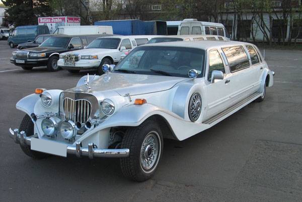 Escalibur Limousine LUXURY