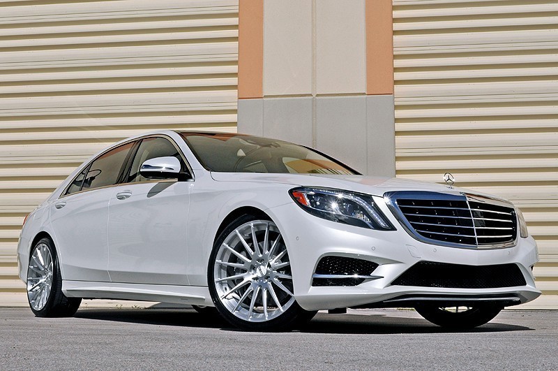 Mercedes S550 W222 белый