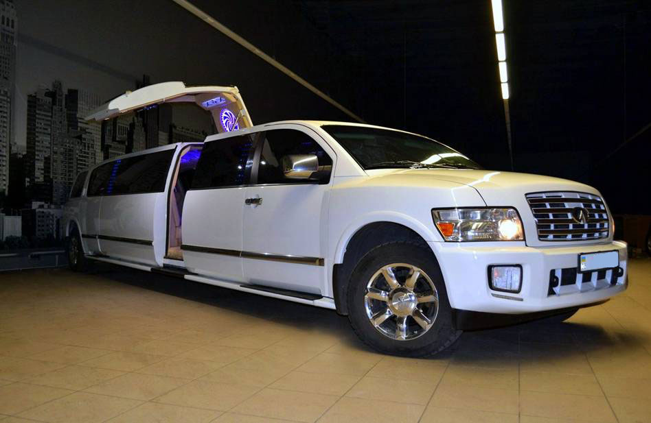 Infiniti QX 56 VIP Limo