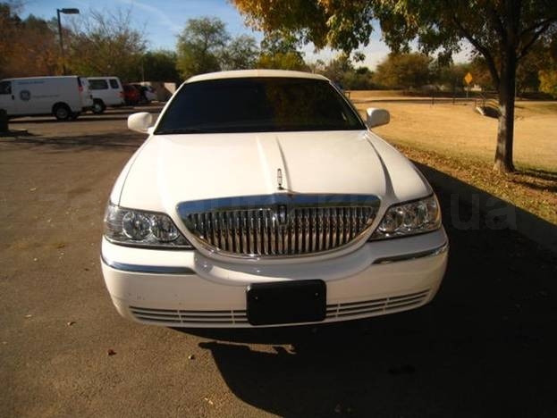 Lincoln Town Car