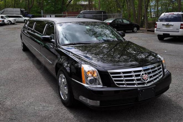 Cadillacе Devile Limousine