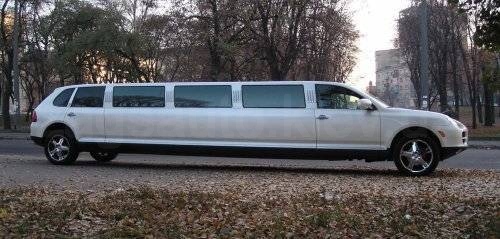 Porsche Cayenne Limousine