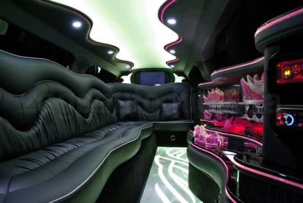 Chrysler 300C Limousine VIP