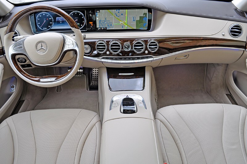 Mercedes S550 W222 белый