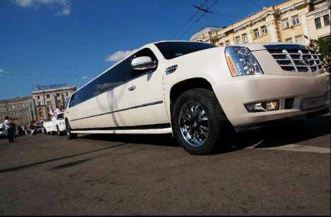 Cadillacе Escalade Limousine