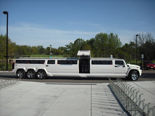 Hammer H2 Limousine