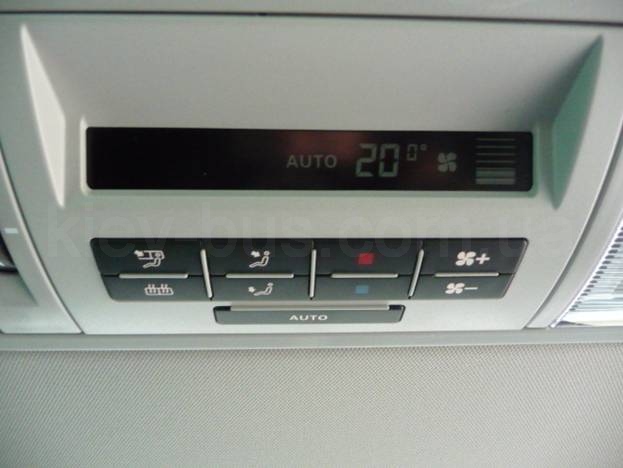 Volkswagen T5 Caravelle 2.0 TDI