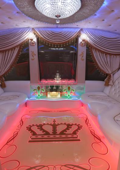 Карета – лимузин