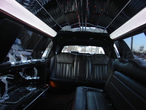 Lincoln Town Car Limousine ( №2)