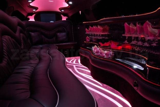 Chrysler 300C Limousine VIP