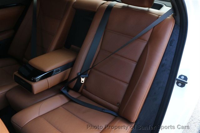 Mercedes S550 W221 белый