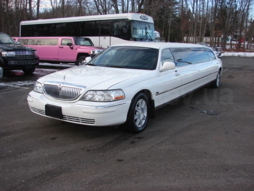Lincoln Town Car Limousine ( №2)