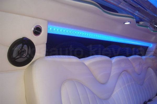 Chrysler 300C Limousine Phantom