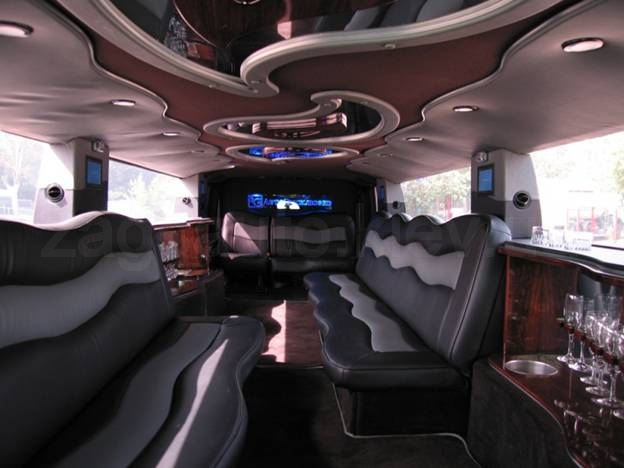 Hammer H2 Limousine (black)