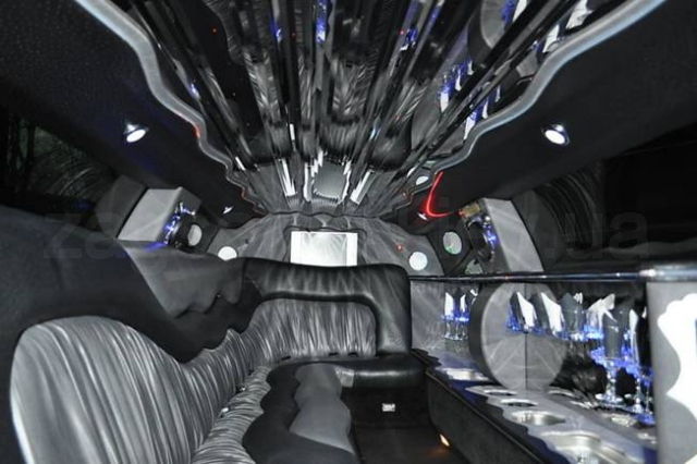 Chrysler 300C Limousine LUX