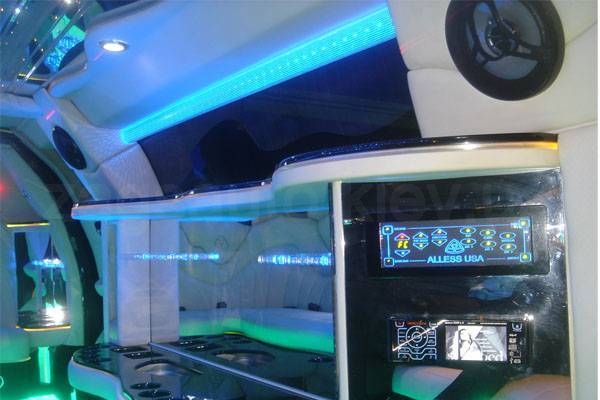 Chrysler 300C Limousine Phantom