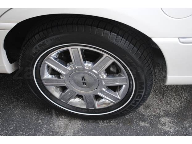 Lincoln Town Car Limousine ( №1)