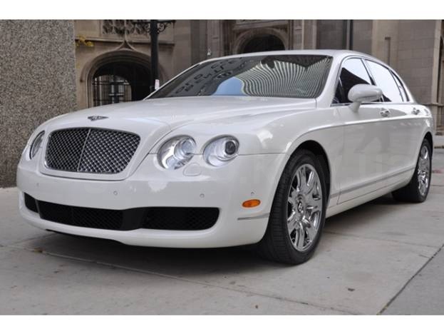 Bentley Flying Spur (white)