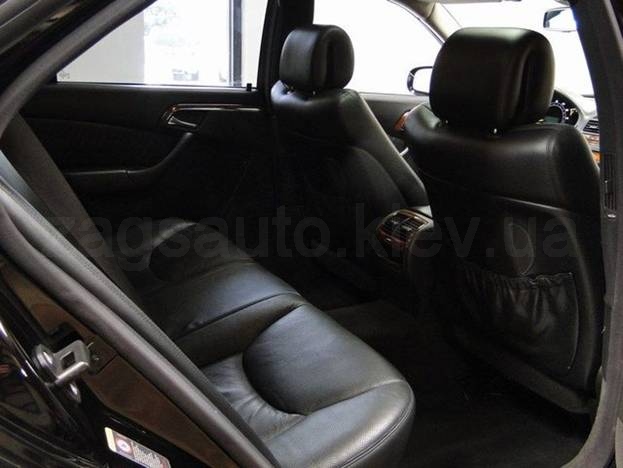 Mercedes S500 (W220)