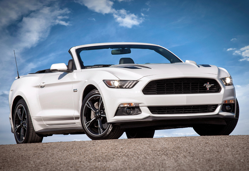 Ford Mustang (white)
