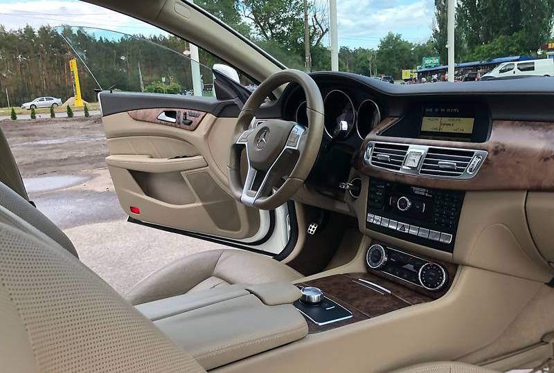 Mercedes-Benz CLS 550 4-matic