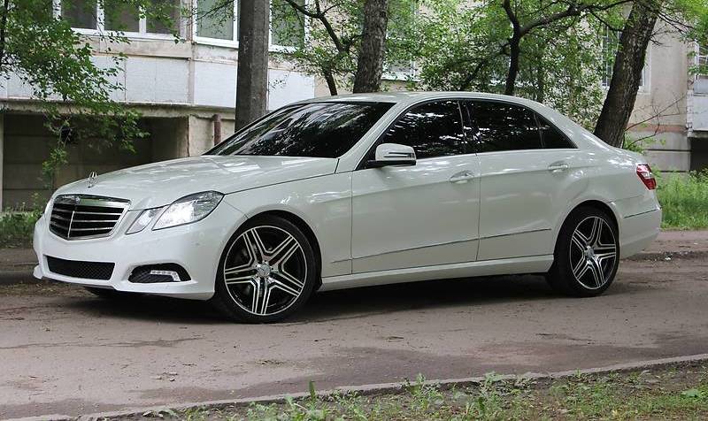 Mercedes-Benz E350 W212 4matik