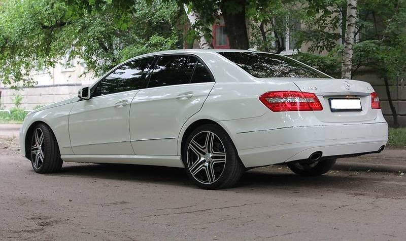 Mercedes-Benz E350 W212 4matik