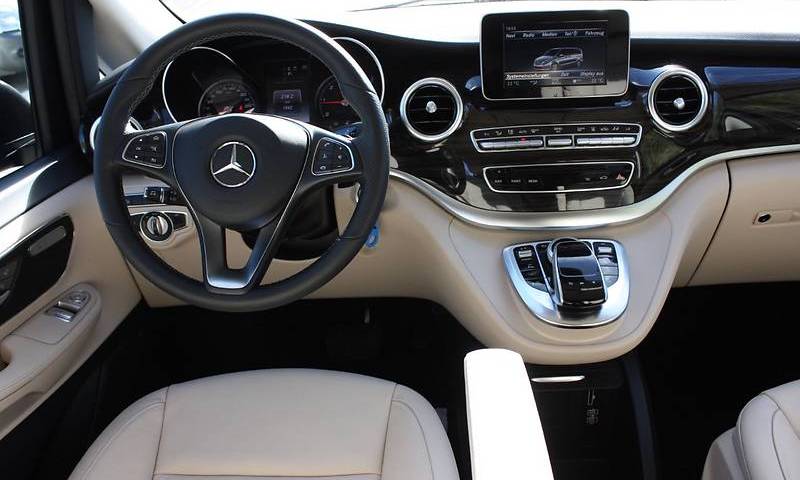 Mercedes-Benz V class