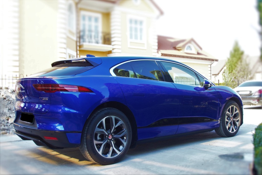 Jaguar I-Pace EV400