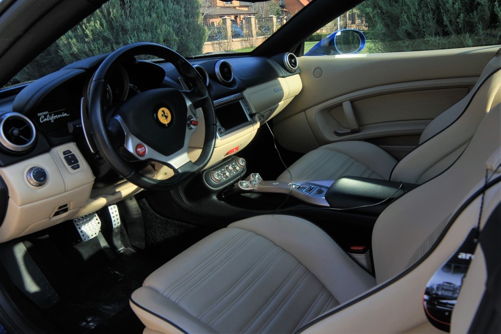Ferrari California