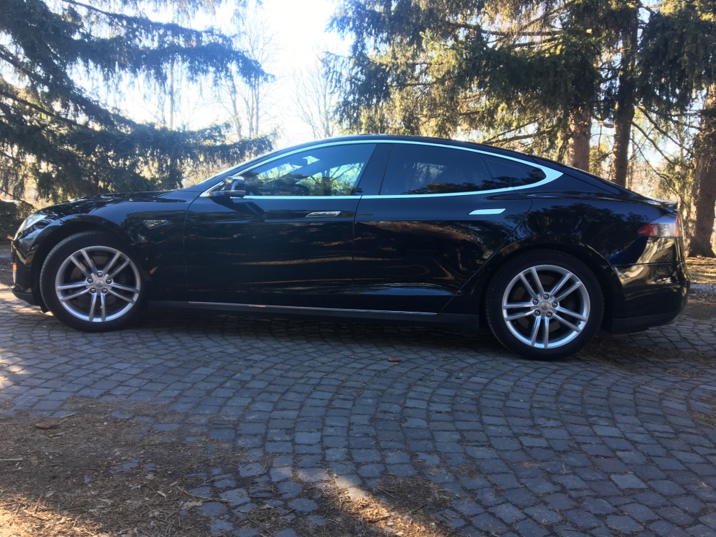 Tesla Model S
