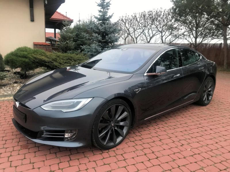 Tesla Model S
