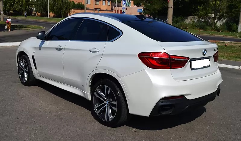 BMW X6