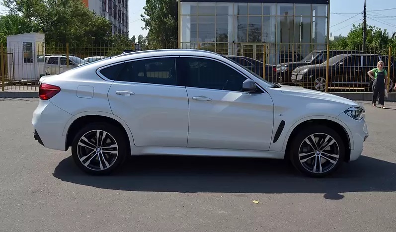 BMW X6