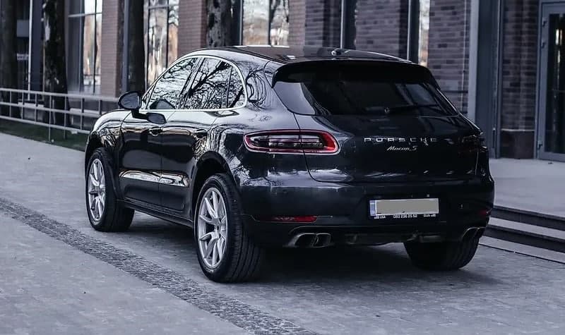 PORSCHE MACAN S