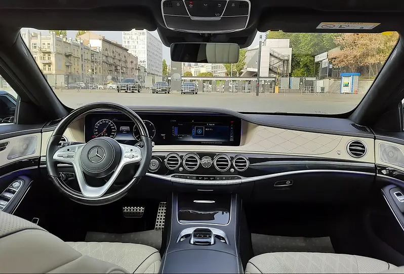 Mercedes-Benz S 550 W222 LONG