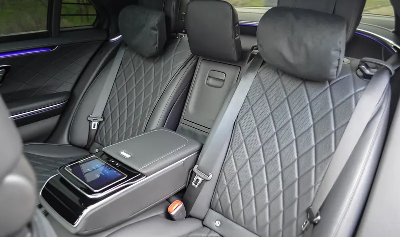 Mercedes-Benz S 400 AMG W223