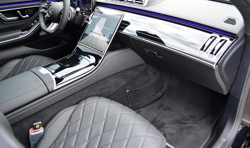 Mercedes-Benz S 400 AMG W223