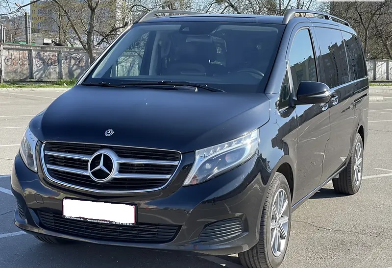 Mercedes-Benz V 220 Long