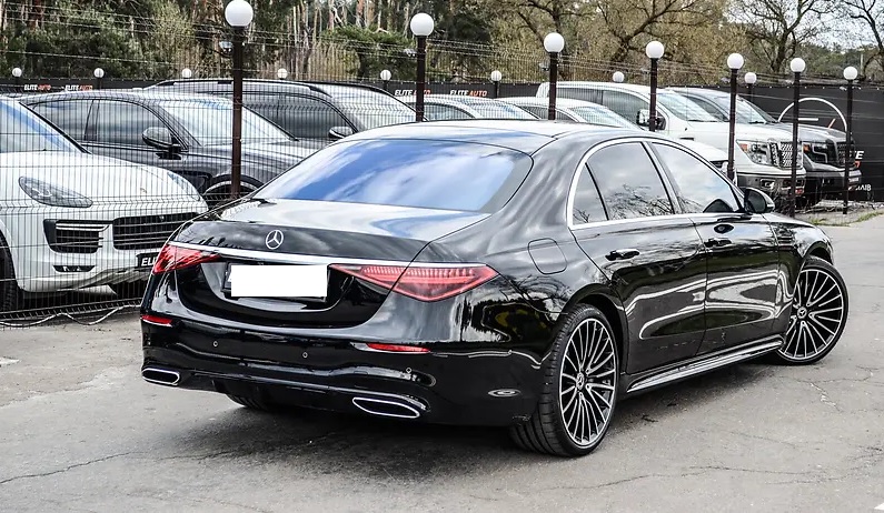 Mercedes-Benz S 400 AMG W223