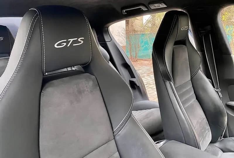 PORSCHE PANAMERA GTS